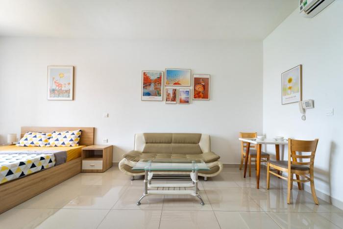 Warm Studio Sunrise City View D7 Hanas Apart