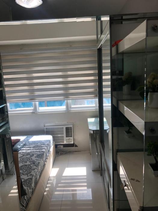 SM MOA staycation condotel