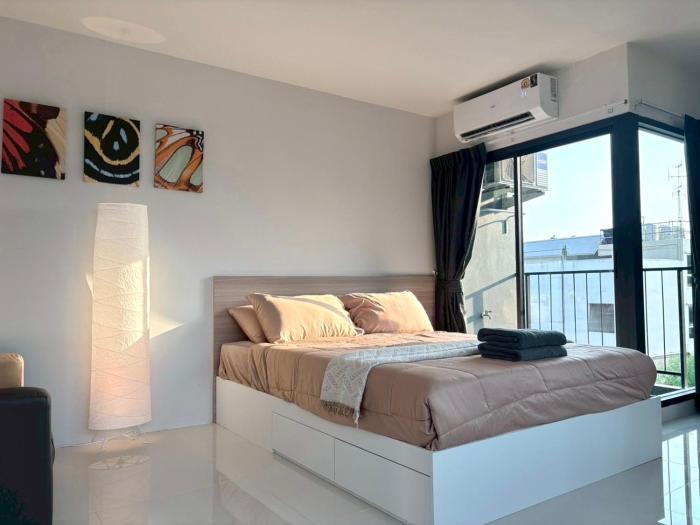 4 mins to MRT Sutthisan