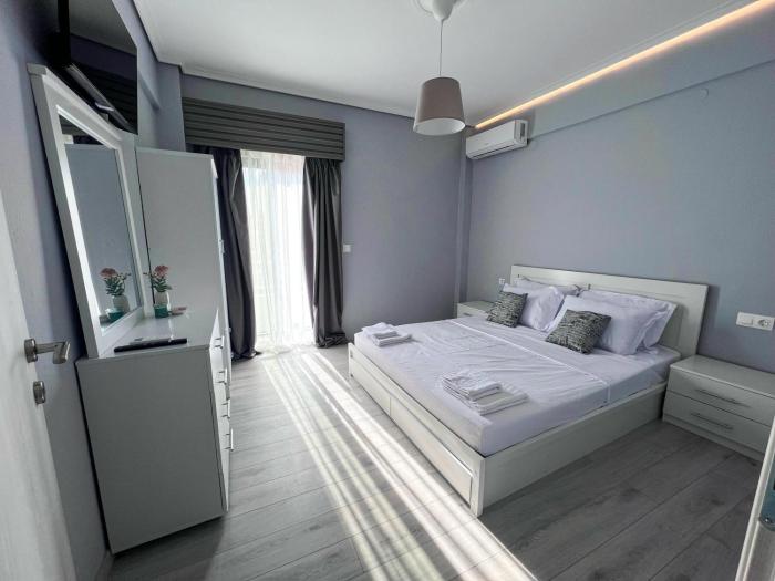 Adalina Holiday Apartament- Paralia Beach