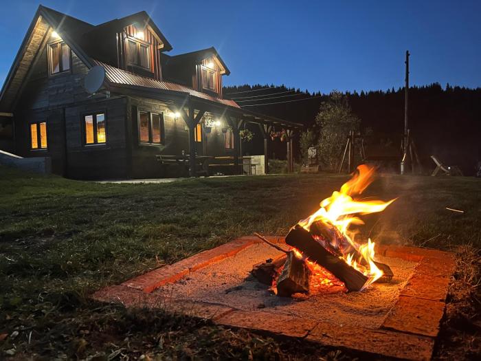 Brvnara Rajkova koliba - STD Bojovići Zlatar