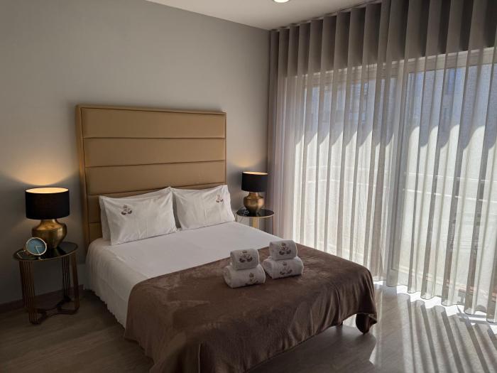 ML Apartments Almada panoramic balcony