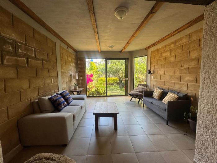 Amplia Casa en el Corazón de Sancris