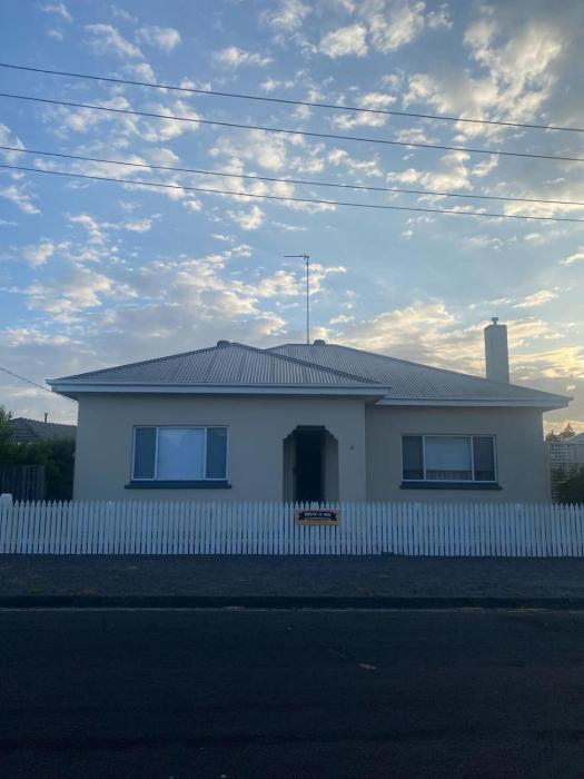 Break-A-Way Accommodation