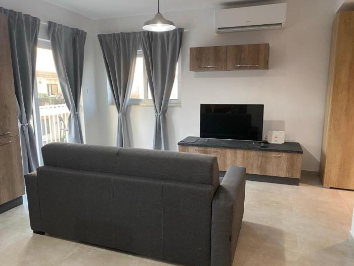 Modern Apartment in Qawra