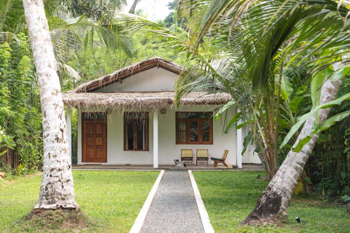 Podi Beach House Mawella