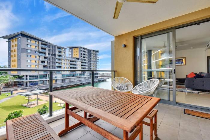 Darwin Waterfront Luxury Apartment