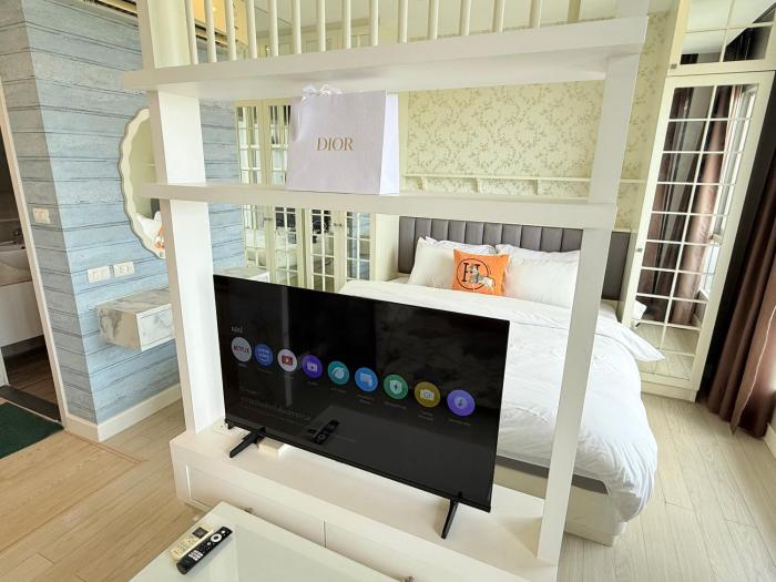 The miracle Sea Floor 6 The Patio