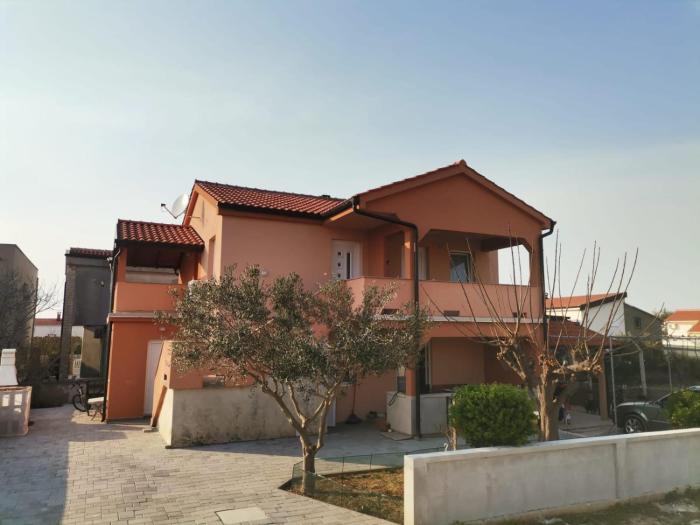 Apartmani Martinović