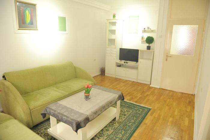 Apartments Ustijana