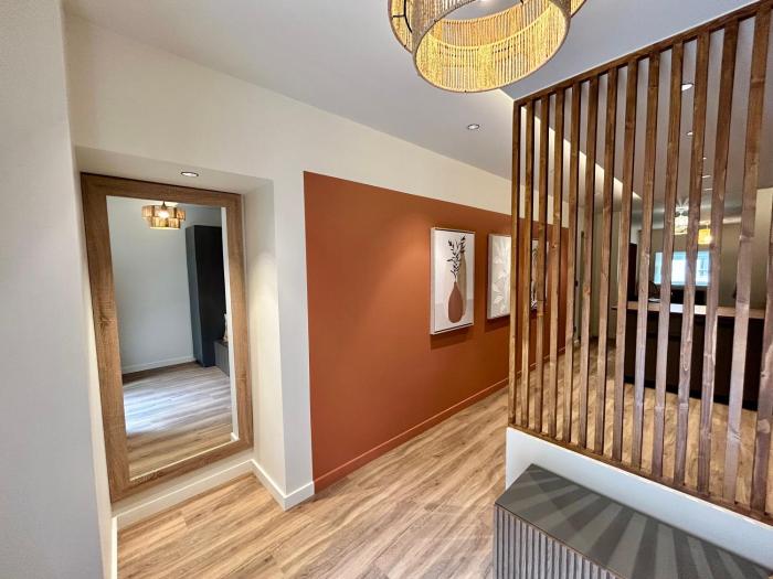 Ferme rénovée dans la région des lacs du Jura