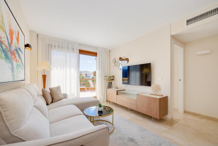 Sunny penthouse with terrace, Punta Prima