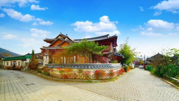Jeonju Guigeoraesa Hanok Pension