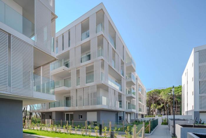 Immobiliare JVL-JLBlue Resort