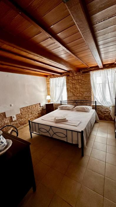 Central Stonehouse in Aegina