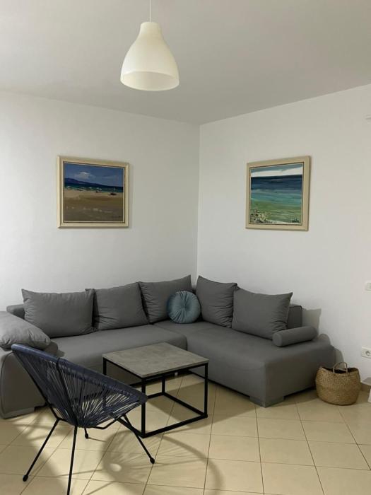 Beach Apartment Qerret
