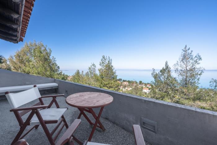 Hanioti Villa Harmony by Luxlikehome