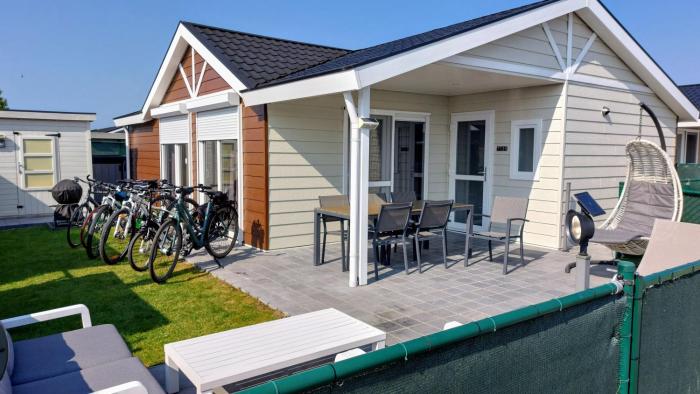 Luxe cottage met fietsen, airco & infrarood cabine
