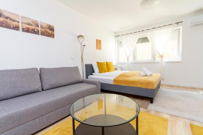 Happy Eleven Market Hall by NW