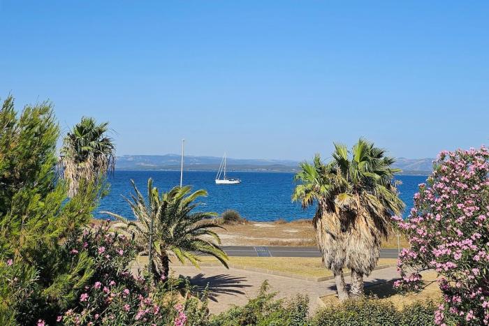 Calasetta, casa vista mare