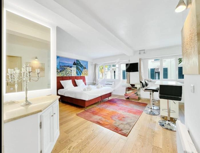 Très beau studio centre Cannes, 600m de la Croisette