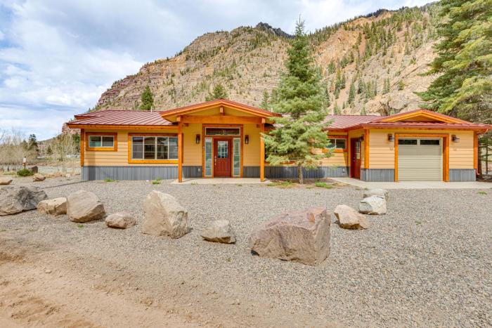 On-Site River Access: Mtn-View Ouray Oasis!