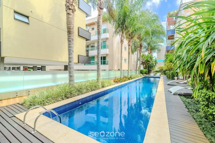 Lindo Apto c Varanda 500m da Praia NNG0102