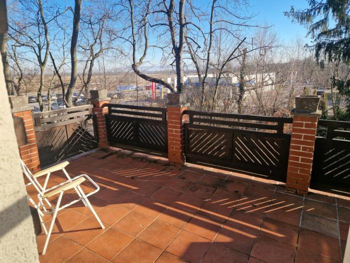 Estate, Winzendorf the Schneebergbahn