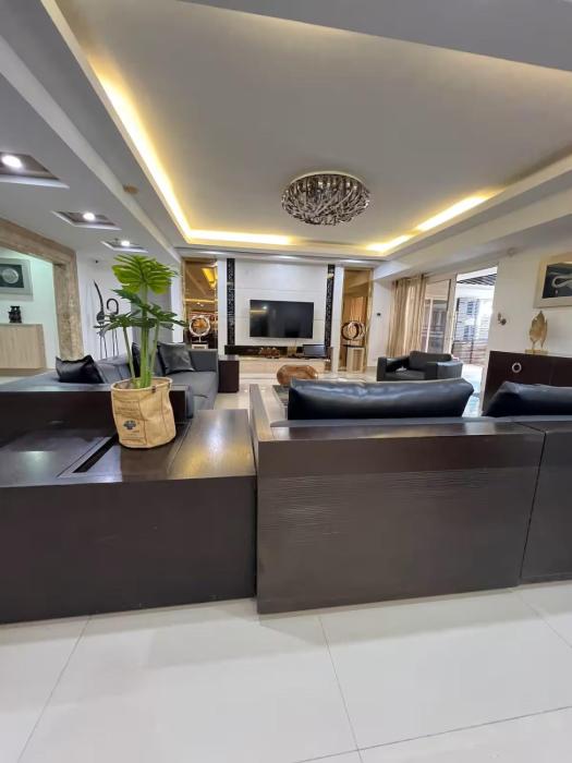 R&R Empire Rental Unit