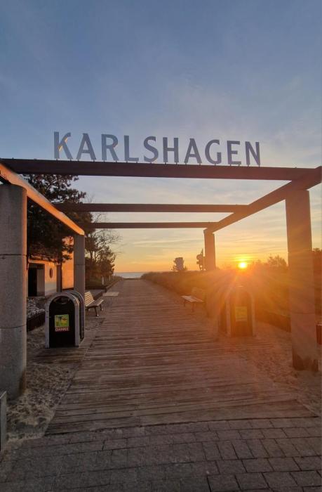 Fewo Wellenreiter Usedom 200 m zum Strand mit Balkon Parkplatz Wlan