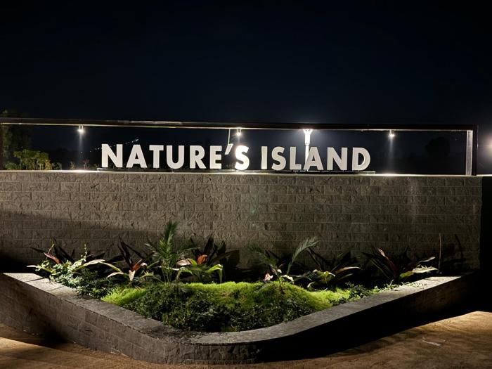 Natures Island, Lake Vaitarna