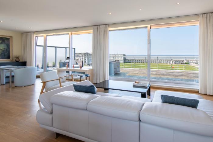 Penthouse Ostend with Seaview