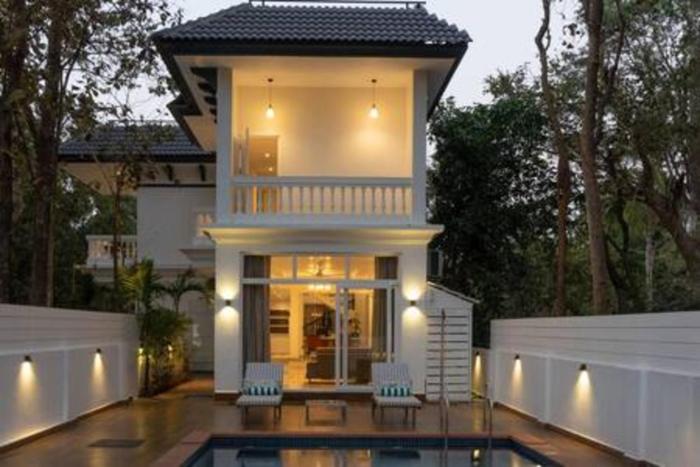 Trezora 3 4bhk Luxury Villa with pool in Assagao