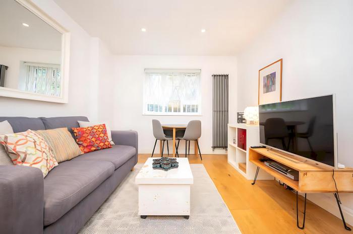Cosy 1 Bedroom Flat Nestled in De Beauvoir Town - Pass the Keys