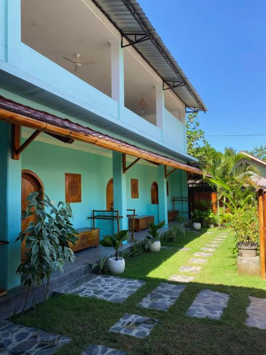 Secret Spot Surf and Stay