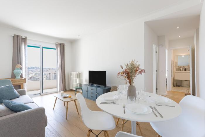 Perchoir - Balcon, vue sur la ville, Palais&Plages