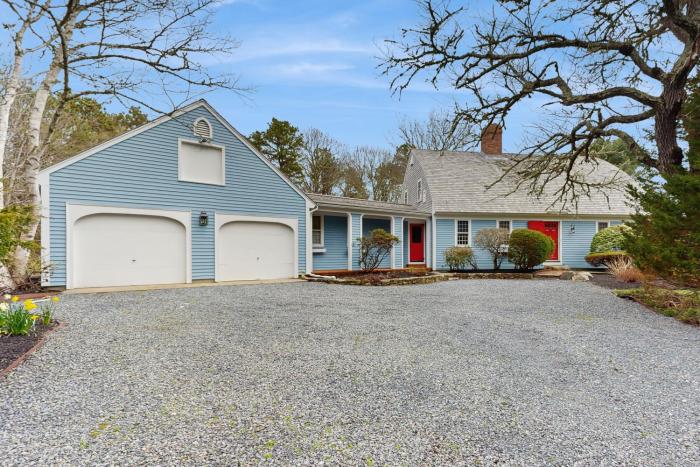 Sheep Pond Bow House