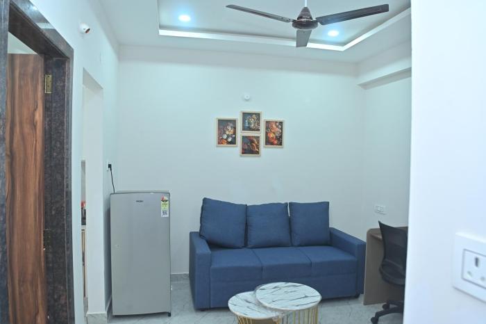 Modern 1 BHK in Kondapur in Prime Location 3S