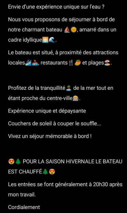 Logement atypique sur leau aux portes de la Camargue