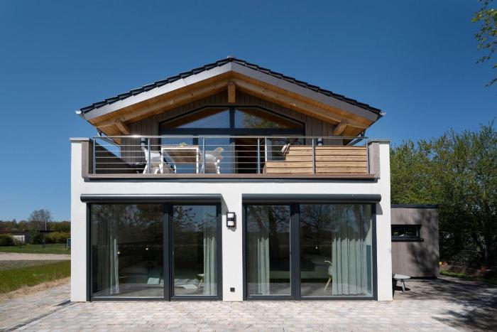 Lensterstrand Oase Nr 8