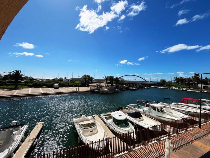 Charmant 2P à Sète avec parking privé, vue sur canal - FR-1-338-614