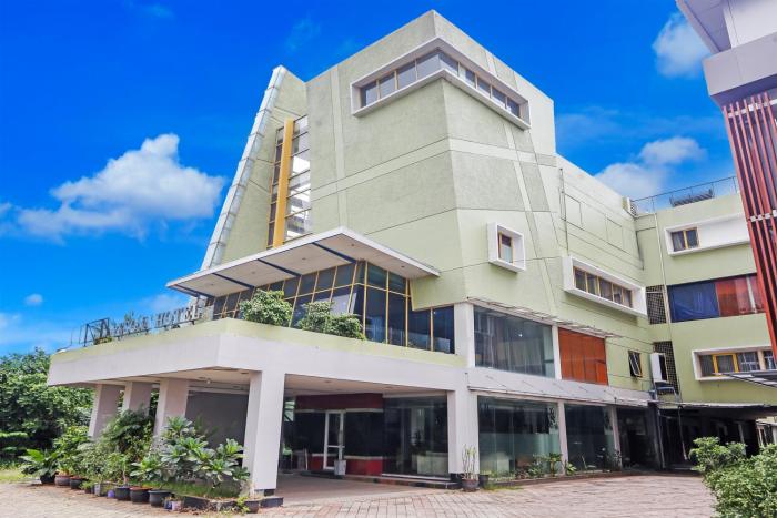 Collection O Cikarang Near Pollux Mall Formerly Hotel Pesona Cikarang