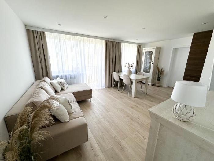 WHITE APARTMENTS - Grunwaldzka