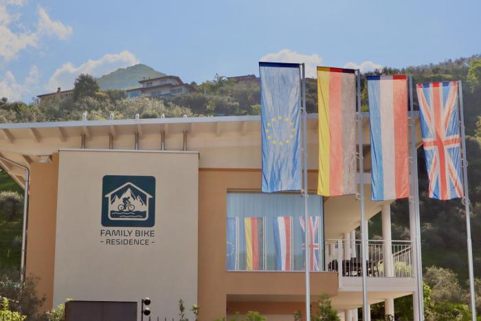 Family Bike Residence