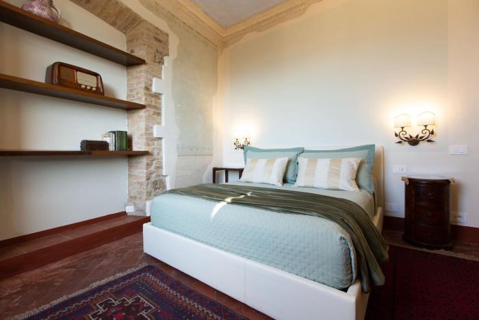 Central Romantic Nest San Gimignano