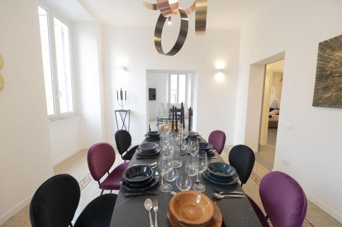 Splendor Eternal 3 BR Apartment in the City Center