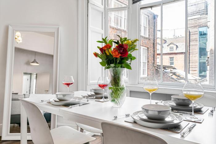 Liverpool Executive Suite for Luxury Stays