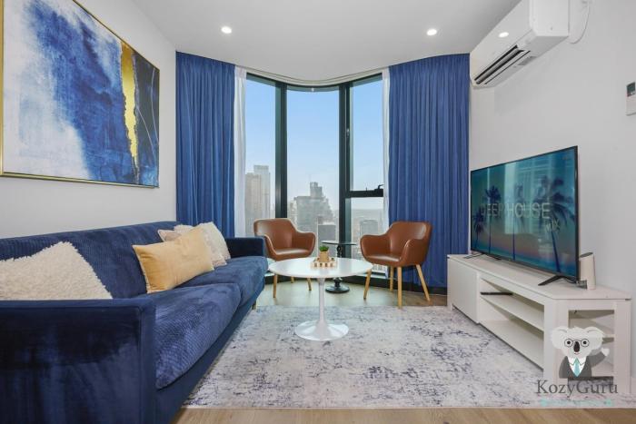 KozyGuru | Melbourne CBD 2Bed Apt + Stunning Views