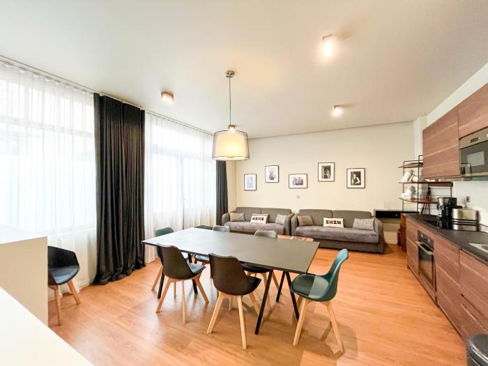 Urban Flat 138 - Beautiful Duplex in Saint Germain