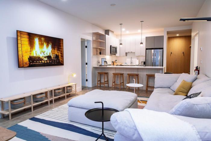Tumbledown Condo by Revelstoke Vacations